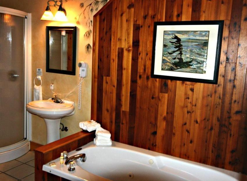Severn Lodge Port Severn Bagian luar foto